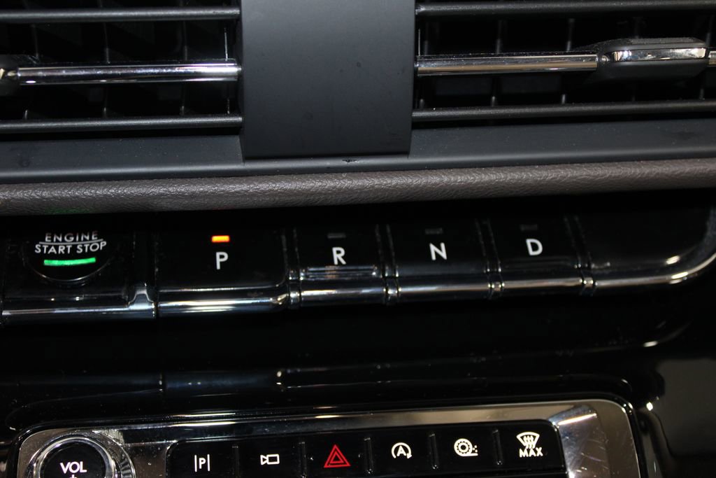 Used 2023 Lincoln Corsair Reserve w/ Equipment Group 201A image 44