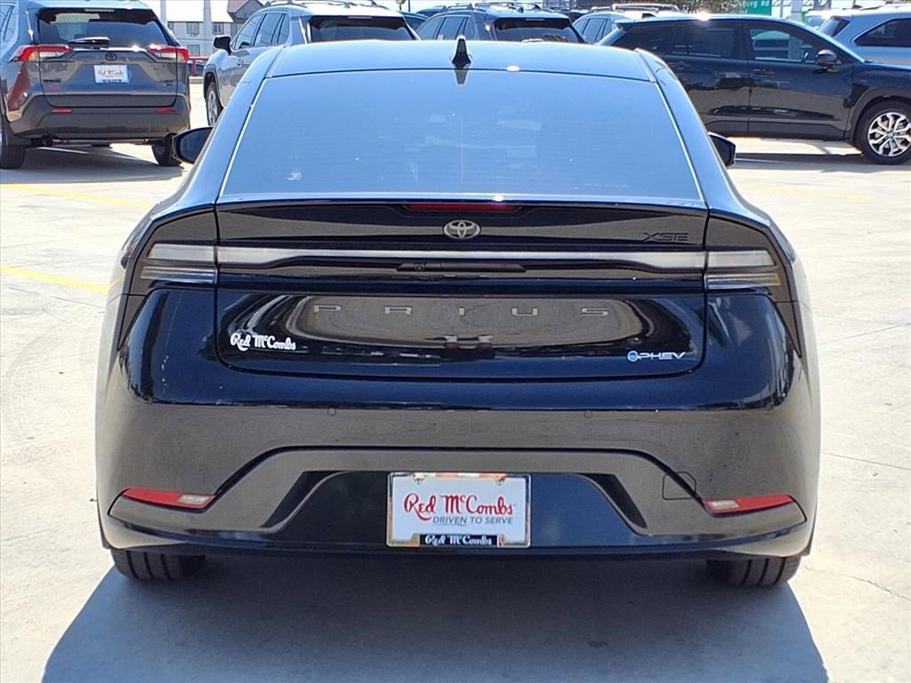 New 2026 Toyota Prius Plug-In Hybrid image 6