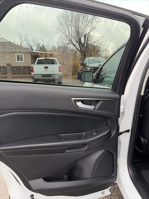 Used 2022 Ford Edge SE w/ Black Appearance Package AWD/4WD image 13
