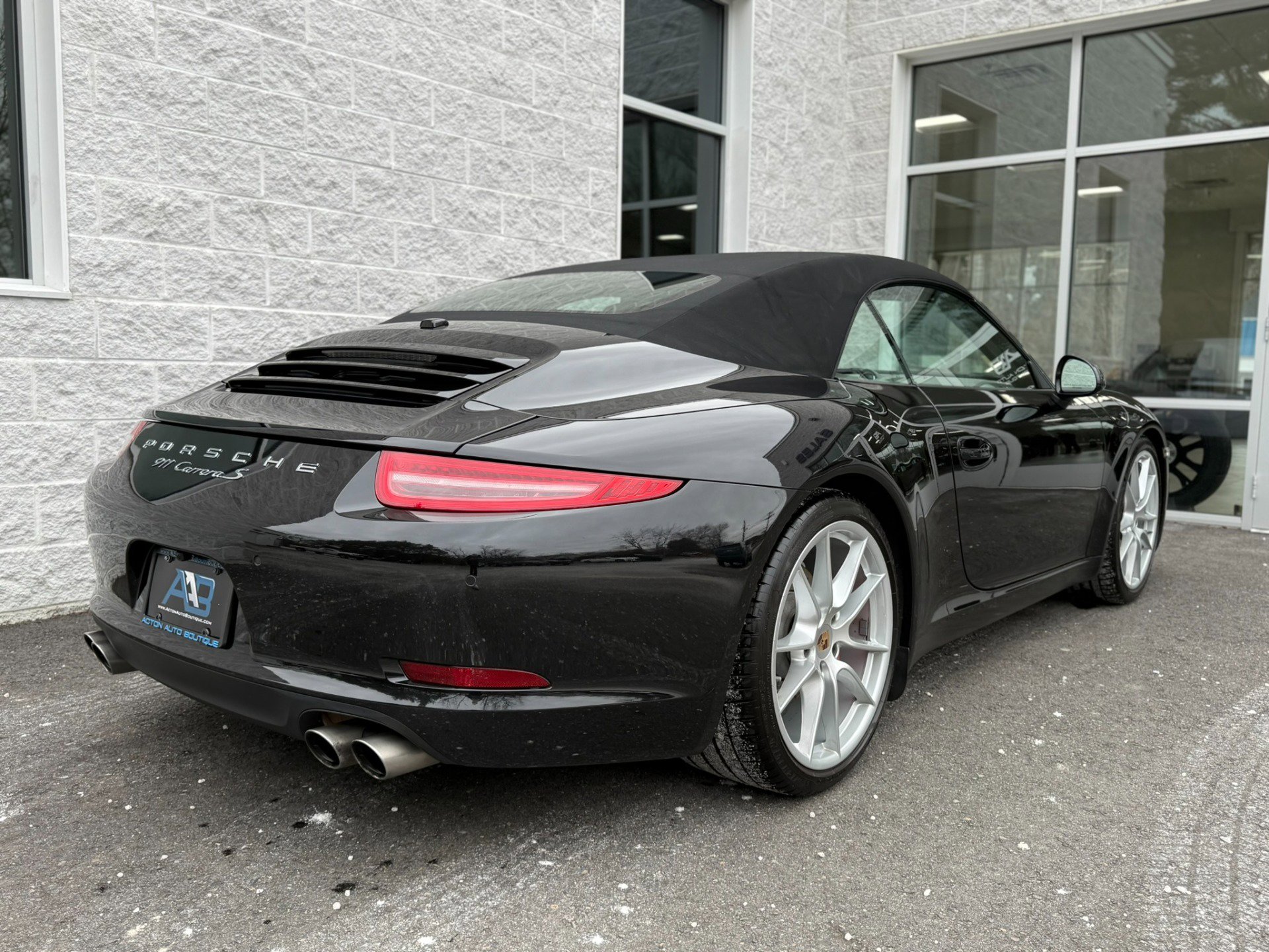 Used 2014 Porsche 911 Carrera S image 31