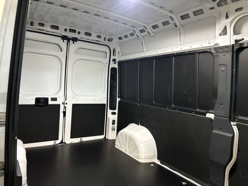 New 2025 RAM ProMaster 2500 w/ Convenience Group image 27