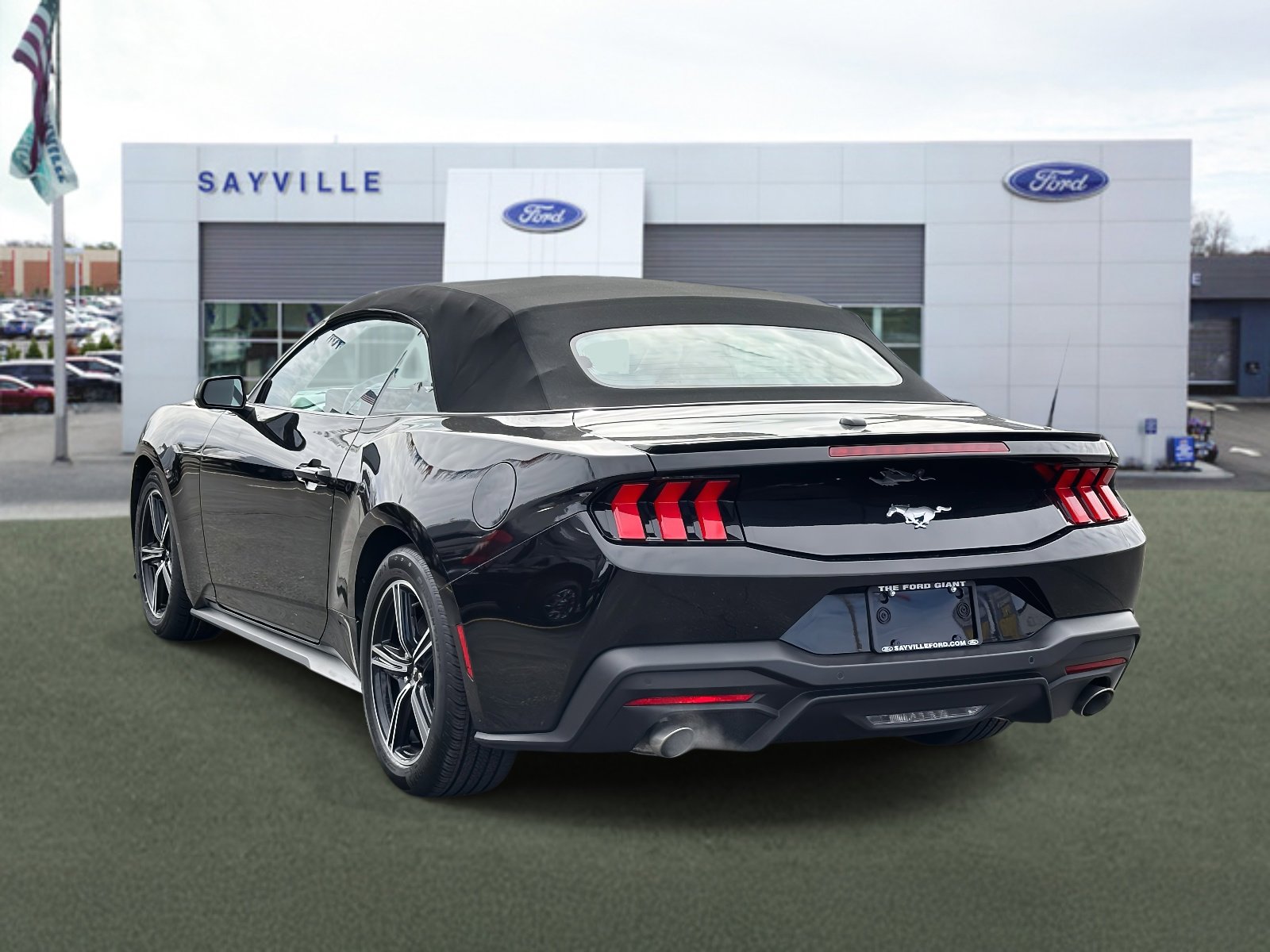 Certified 2024 Ford Mustang Premium RWD image 4