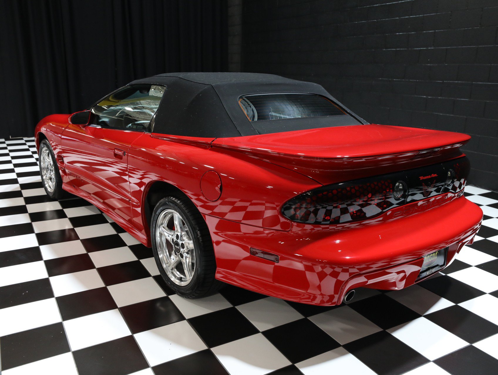 Used 1999 Pontiac Firebird Trans Am RWD image 8