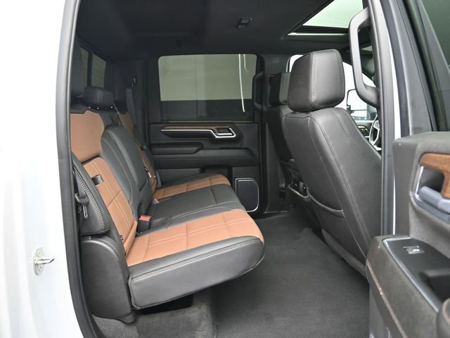 Used 2024 Chevrolet Silverado 2500 High Country w/ Technology Package image 44