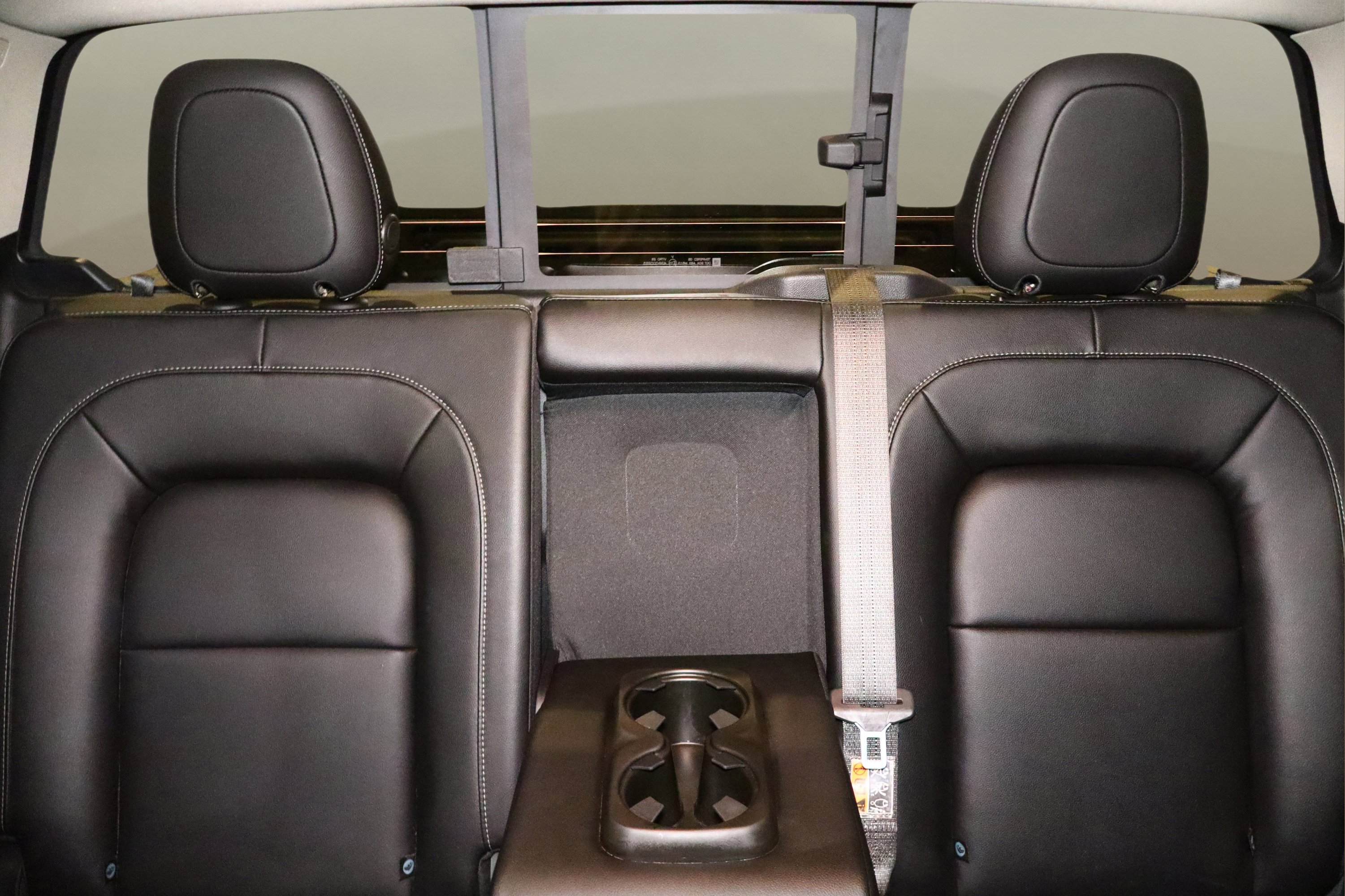 Used 2022 Chevrolet Colorado Z71 w/ Z71 Midnight Edition image 17