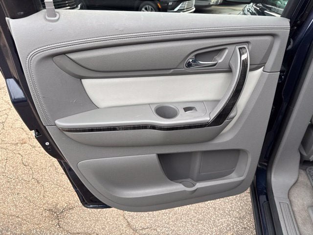 Used 2017 GMC Acadia Limited SLT AWD/4WD image 18