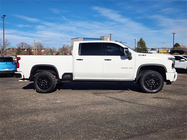 Used 2024 Chevrolet Silverado 3500 LTZ w/ LTZ Plus Package image 2