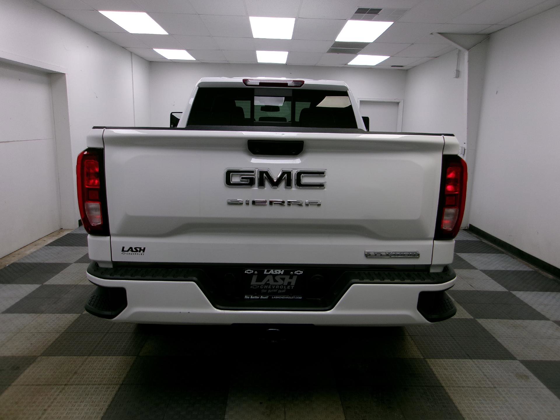 Certified 2023 GMC Sierra 1500 Elevation w/ Preferred Package image 12