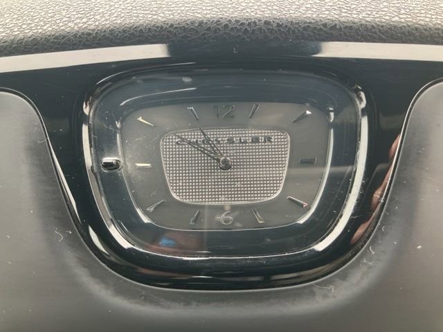 Used 2019 Chrysler 300 S w/ Safetytec Plus Group image 31