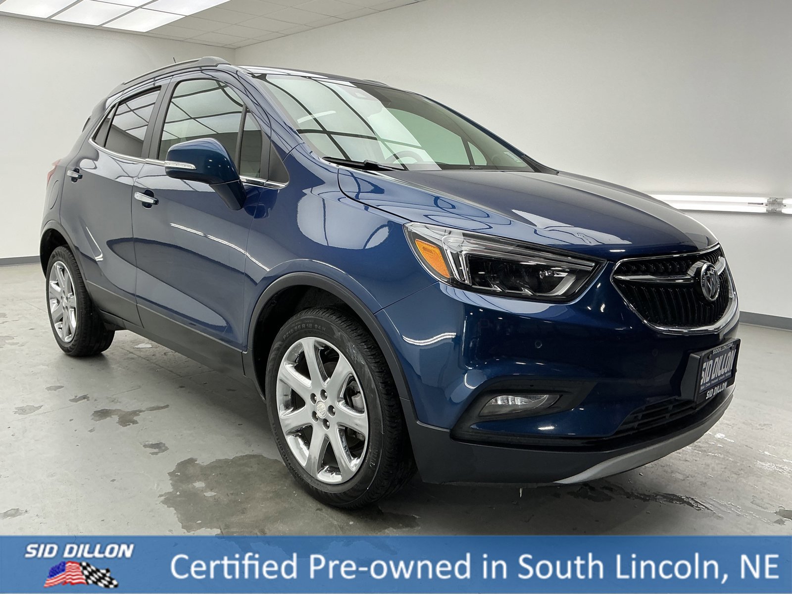 Used 2019 Buick Encore Essence w/ Experience Buick Package image 3