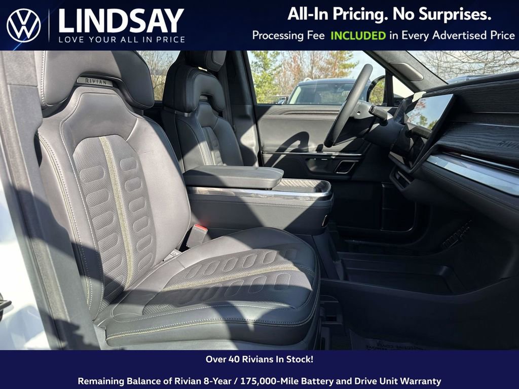 Used 2022 Rivian R1T Adventure image 12