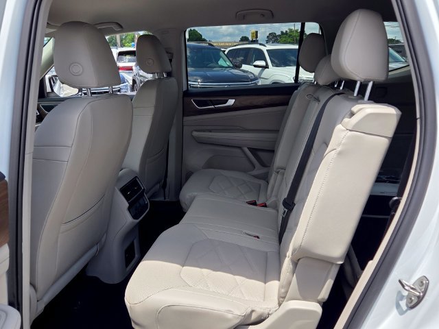 New 2026 Volkswagen Atlas SE FWD image 6