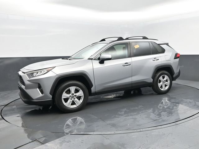 Used 2019 Toyota RAV4 XLE w/ All Weather Liner Package AWD/4WD image 5