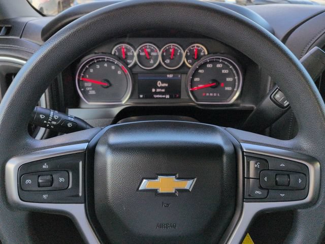 Used 2020 Chevrolet Silverado 1500 LT AWD/4WD image 28