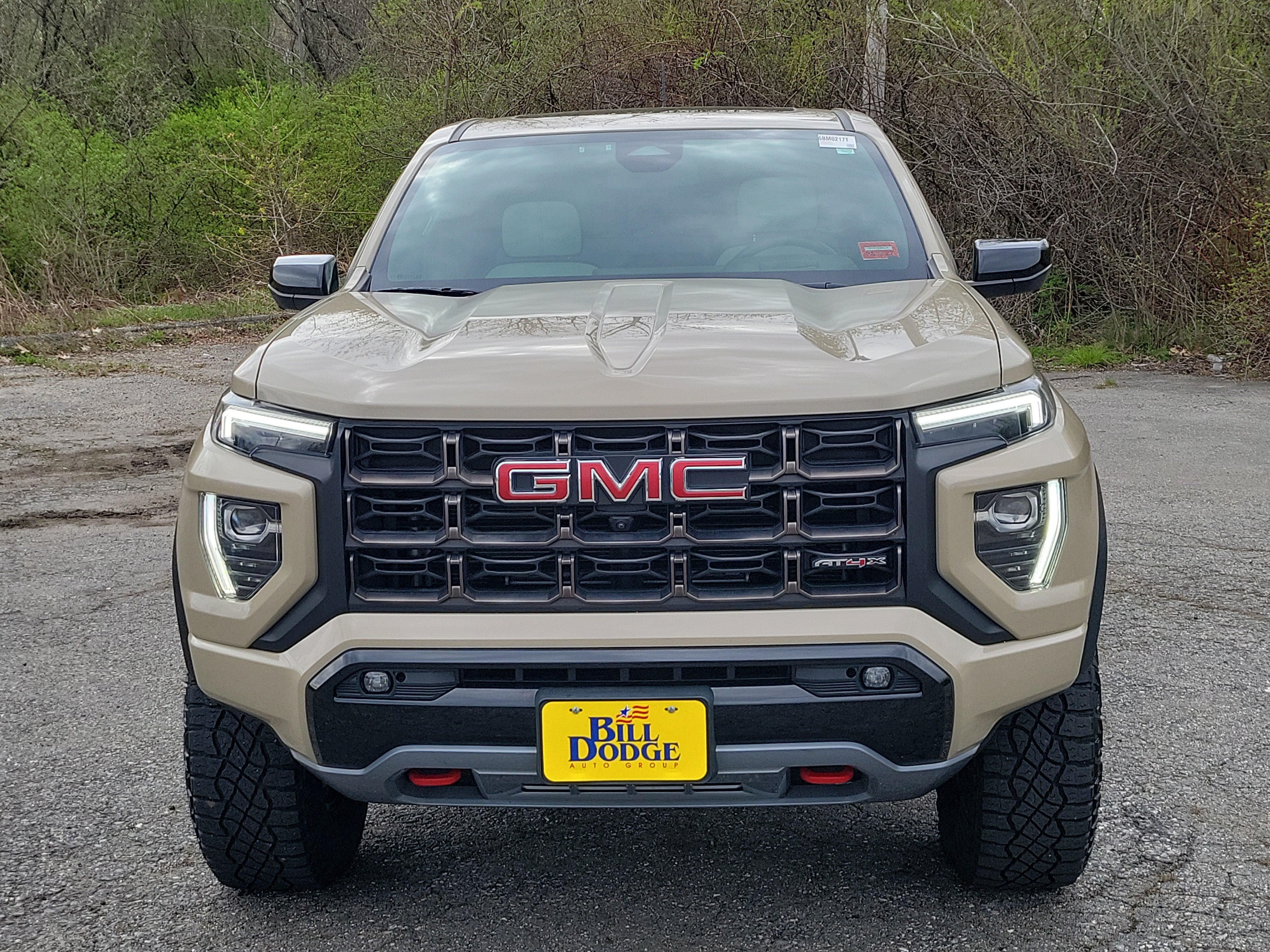 Used 2024 GMC Canyon AT4X AWD/4WD image 2