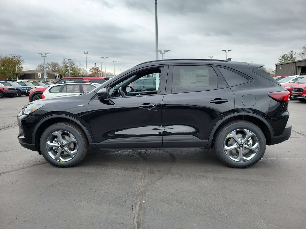 New 2026 Ford Escape ST-Line w/ Tech Pack #1 AWD/4WD image 7