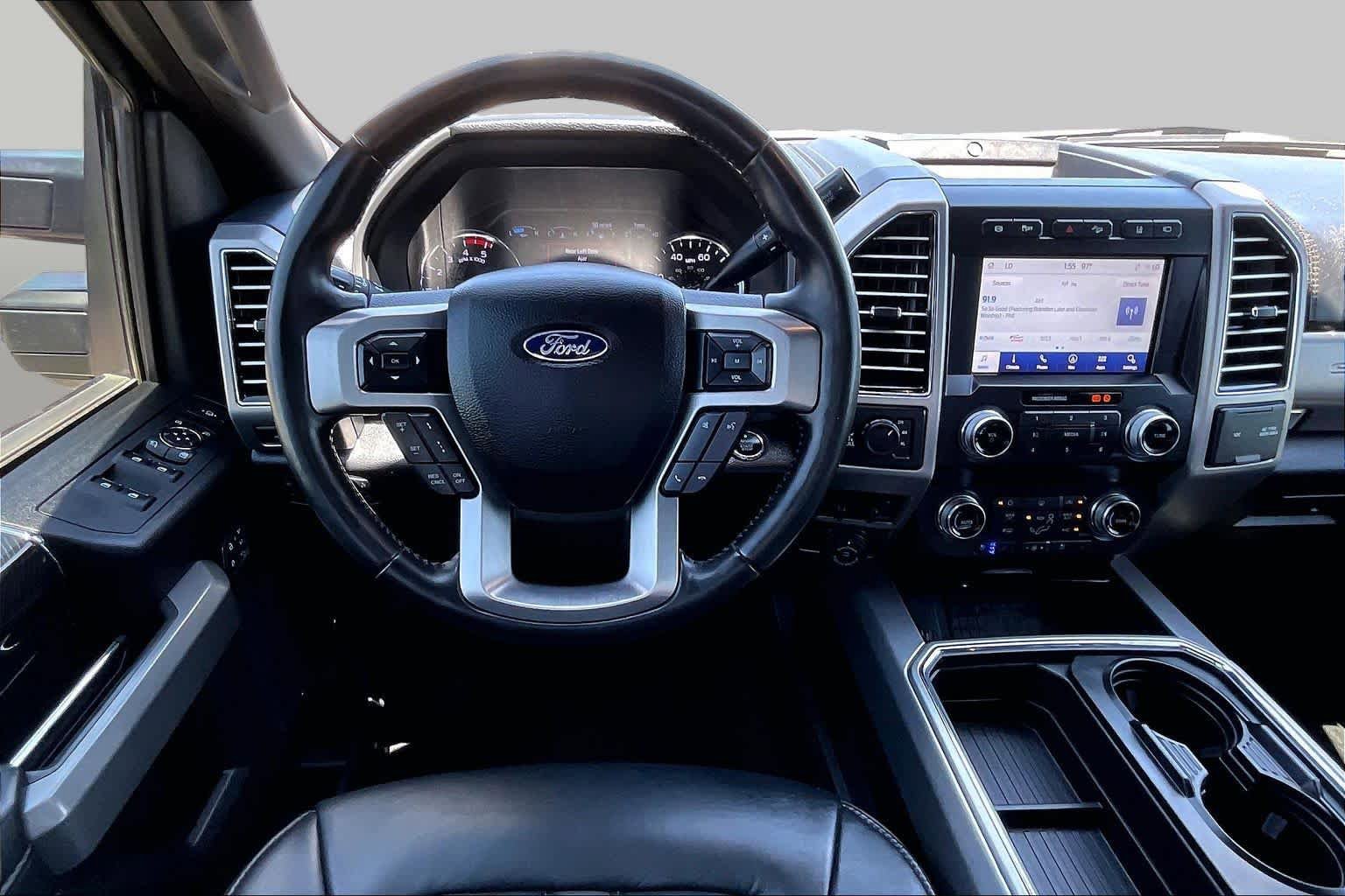 Used 2020 Ford F350 Platinum AWD/4WD image 6