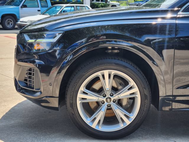 Used 2022 Audi Q8 Premium Plus w/ Premium Plus Package AWD/4WD image 15
