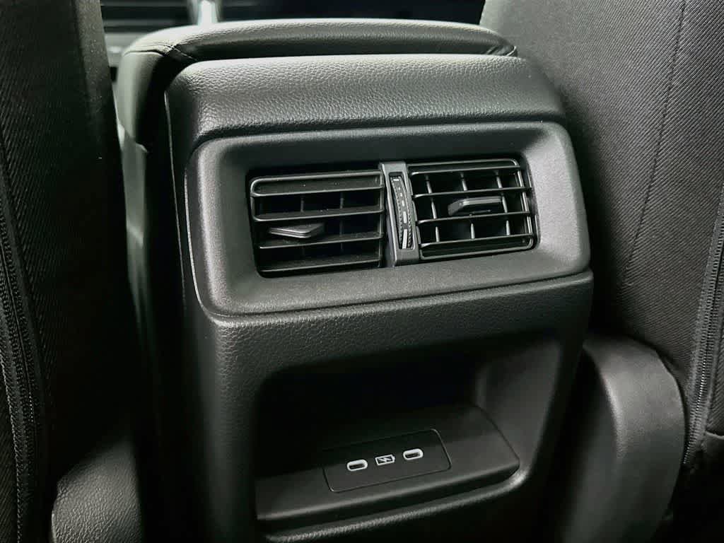 Used 2025 Honda CR-V EX image 13