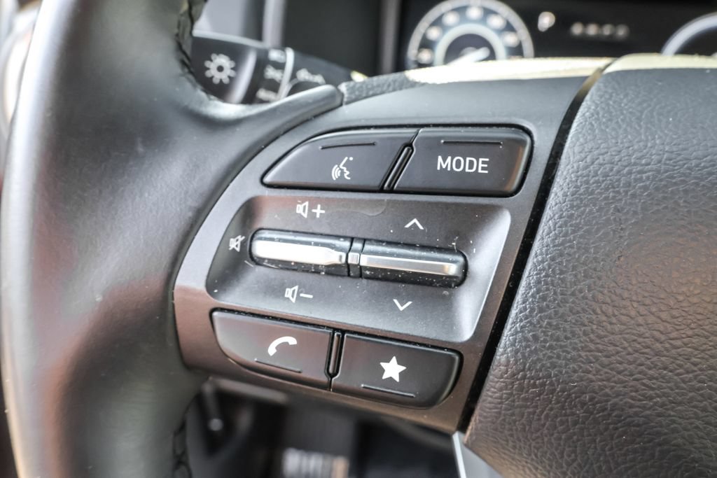 Certified 2023 Hyundai Kona SEL FWD image 22