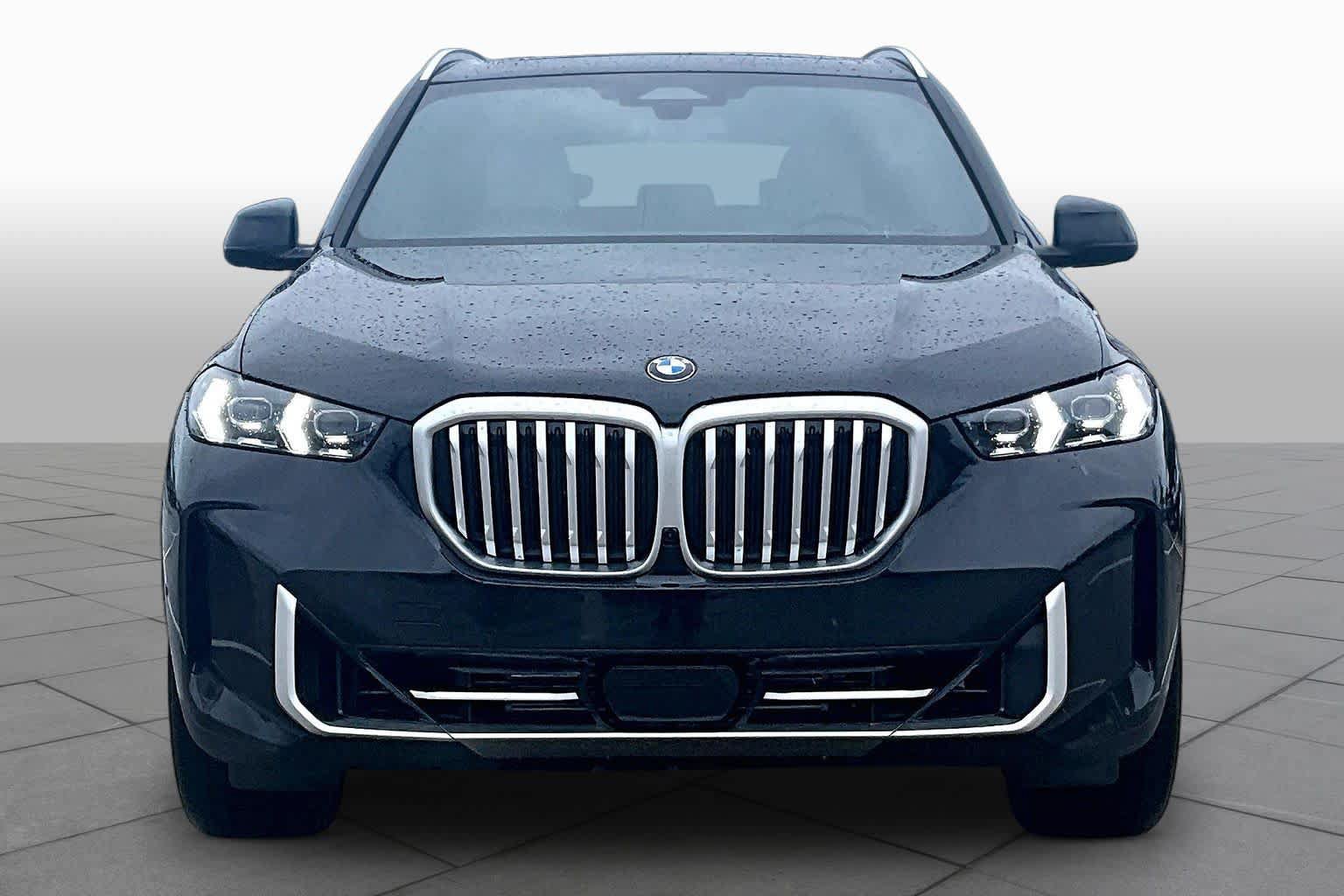 Used 2026 BMW X5 xDrive40i w/ Climate Comfort Package AWD/4WD image 3