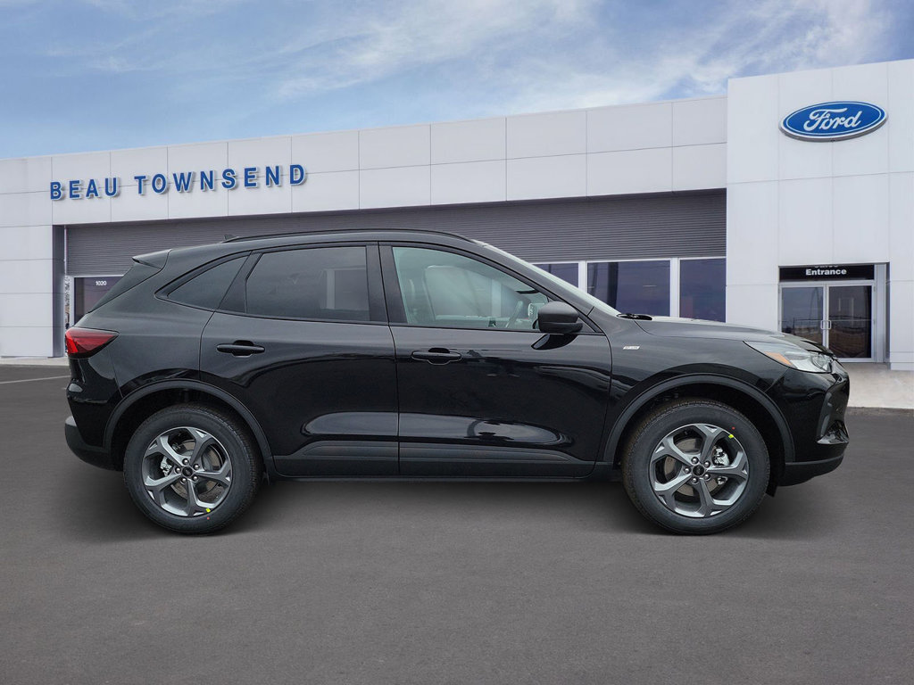 New 2026 Ford Escape ST-Line w/ Tech Pack #1 AWD/4WD image 3