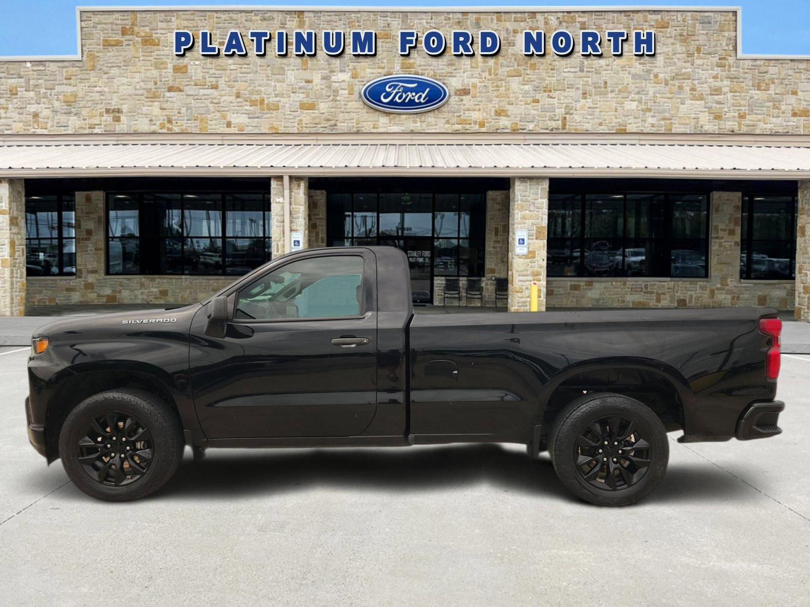 Used 2019 Chevrolet Silverado 1500 W/T w/ WT Convenience Package RWD image 3
