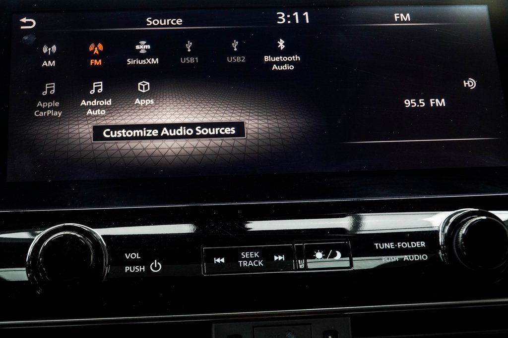 Used 2024 Nissan Armada SL image 23