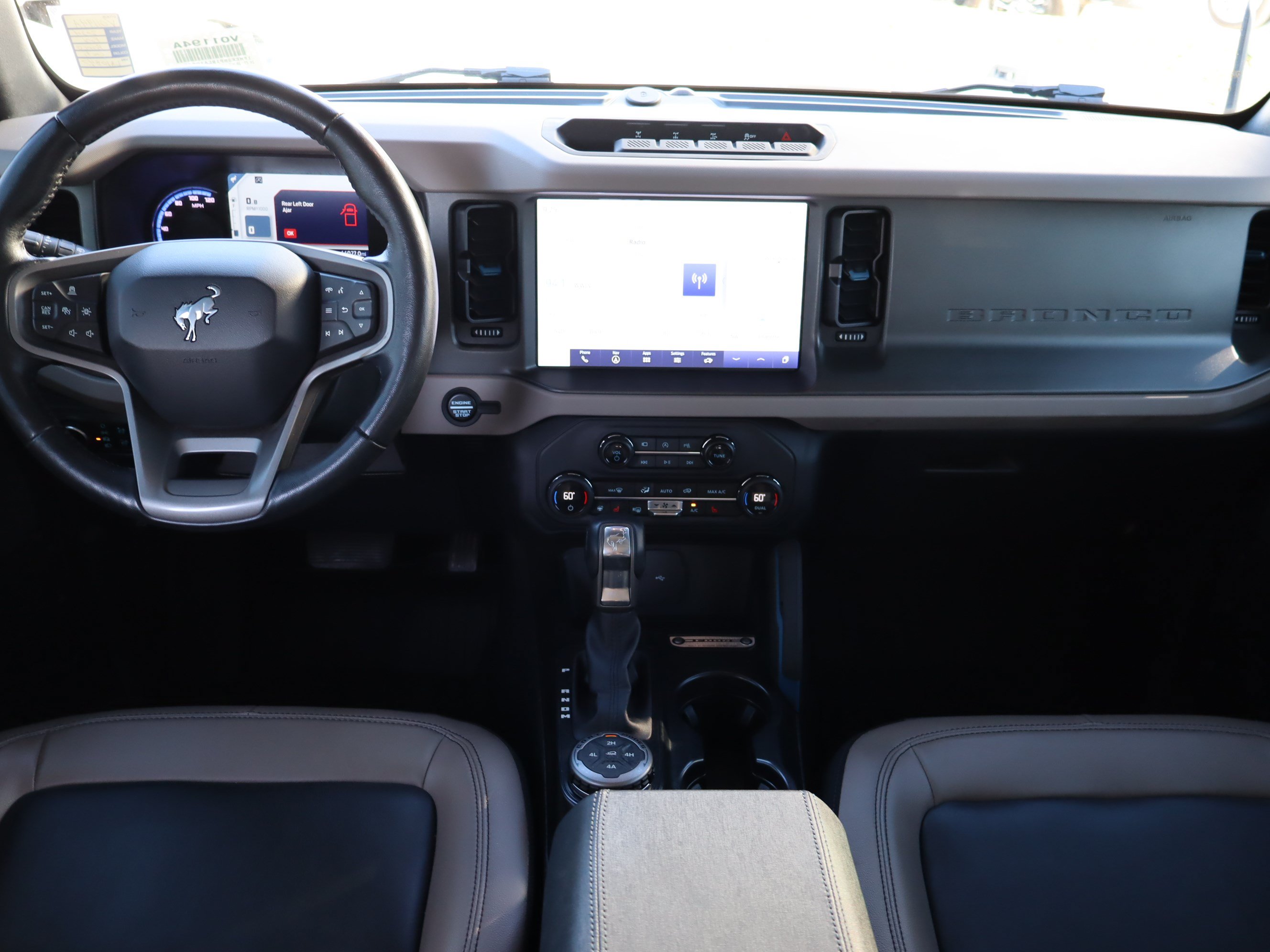 Used 2024 Ford Bronco Wildtrak AWD/4WD image 17