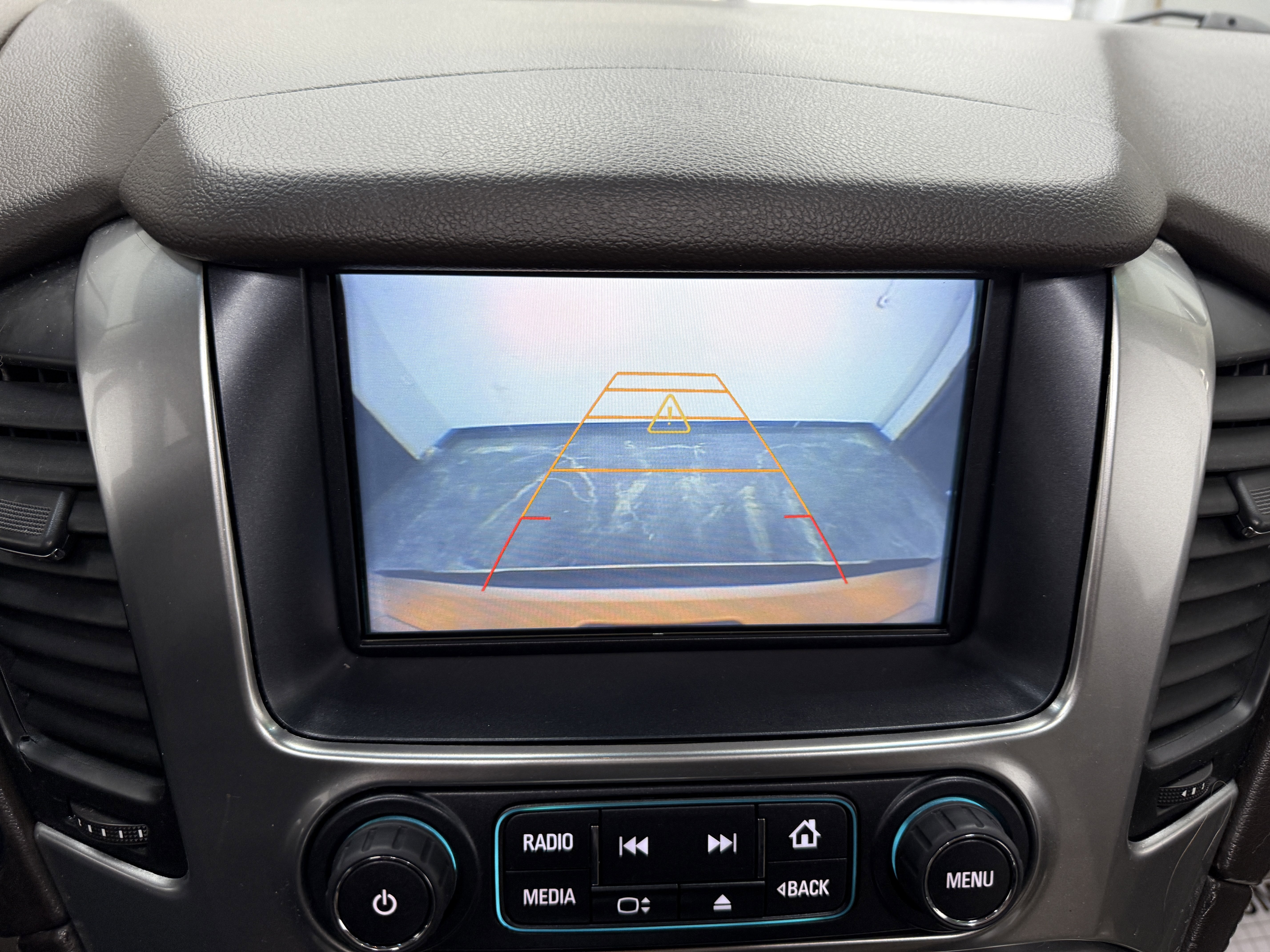 Used 2017 Chevrolet Suburban Premier image 21