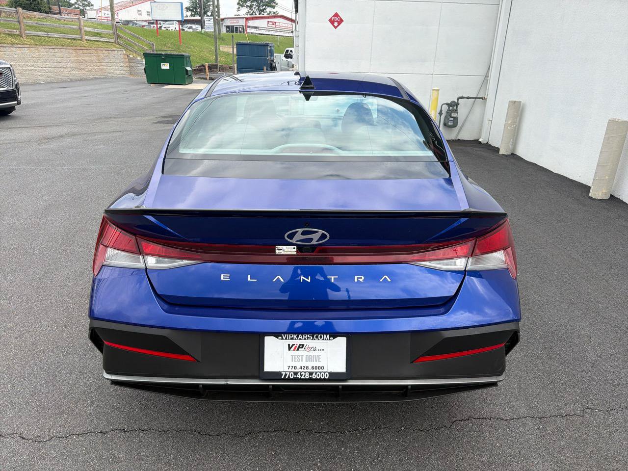 Used 2025 Hyundai Elantra Sport FWD image 6