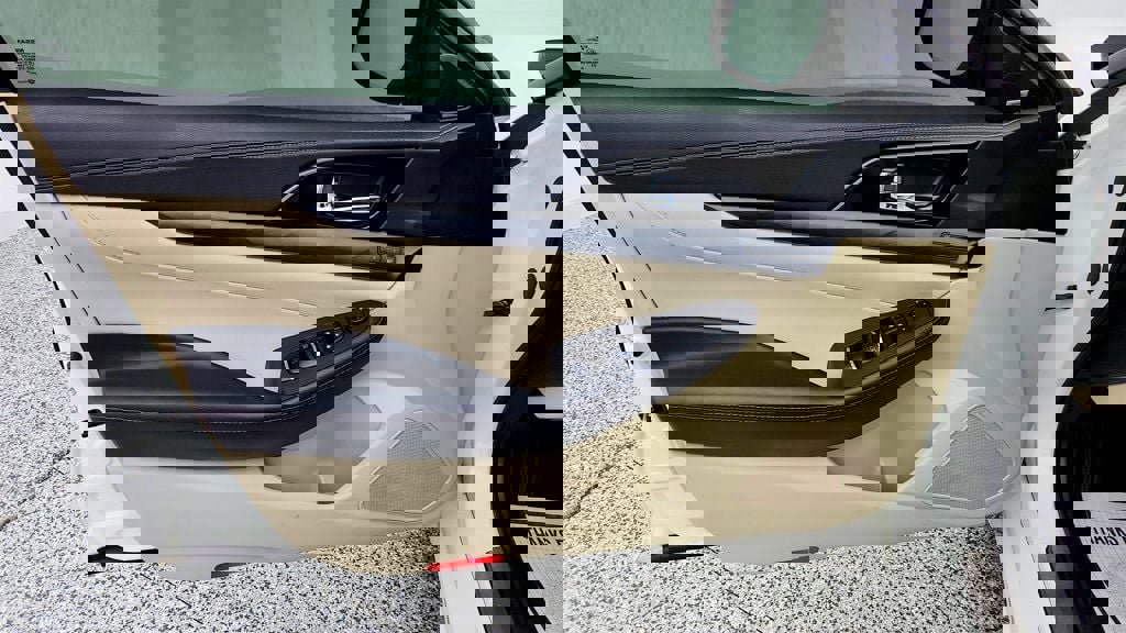 Used 2023 Nissan Maxima Platinum w/ Sport Mat Group image 11