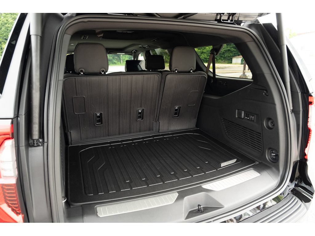 New 2026 GMC Yukon XL AT4 w/ AT4 Premium Plus Package AWD/4WD image 35