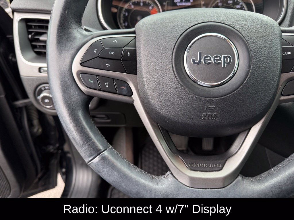 Used 2019 Jeep Cherokee Latitude Plus w/ Cold Weather Group AWD/4WD image 10