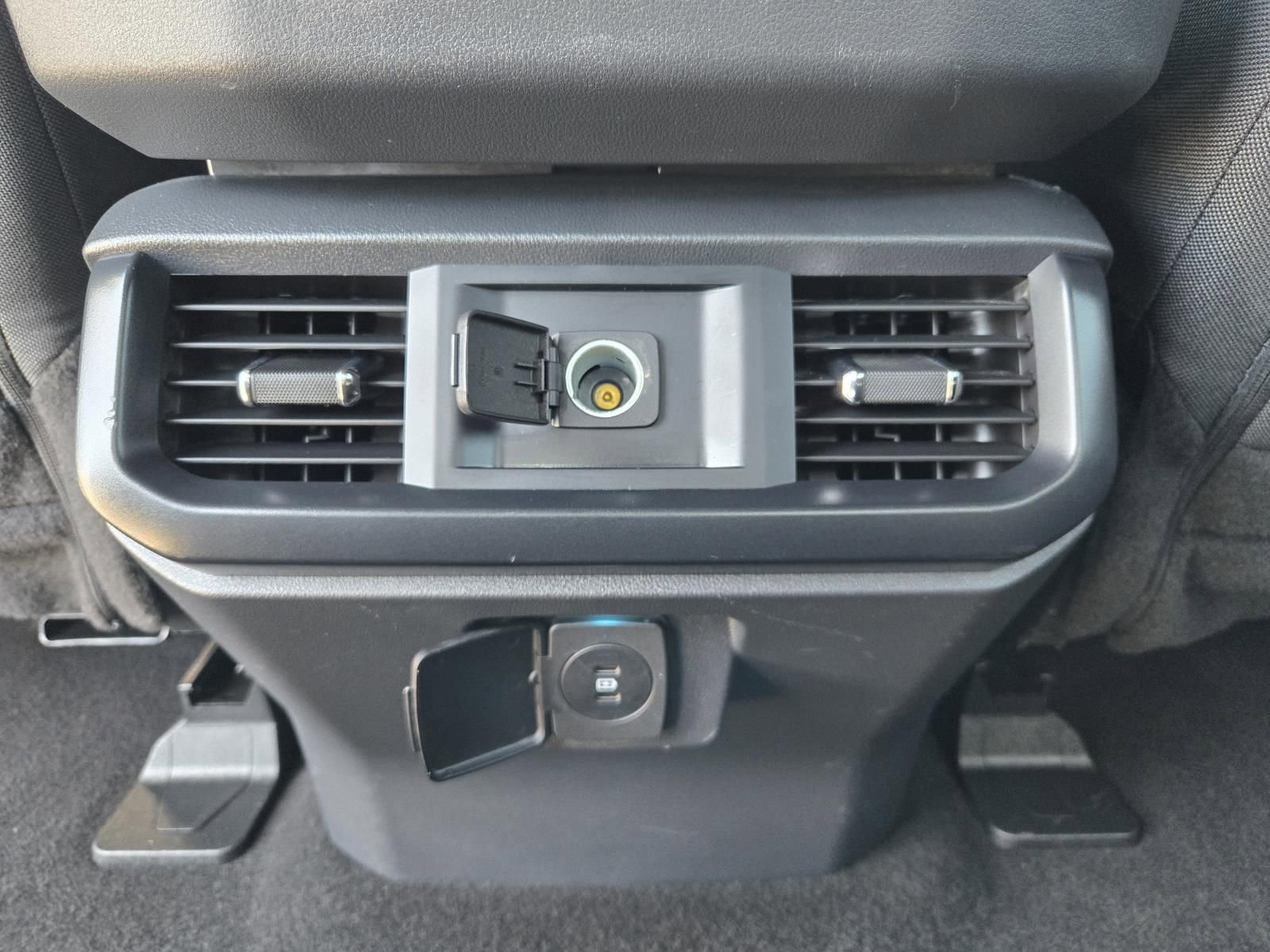 Used 2024 Ford F150 STX image 29