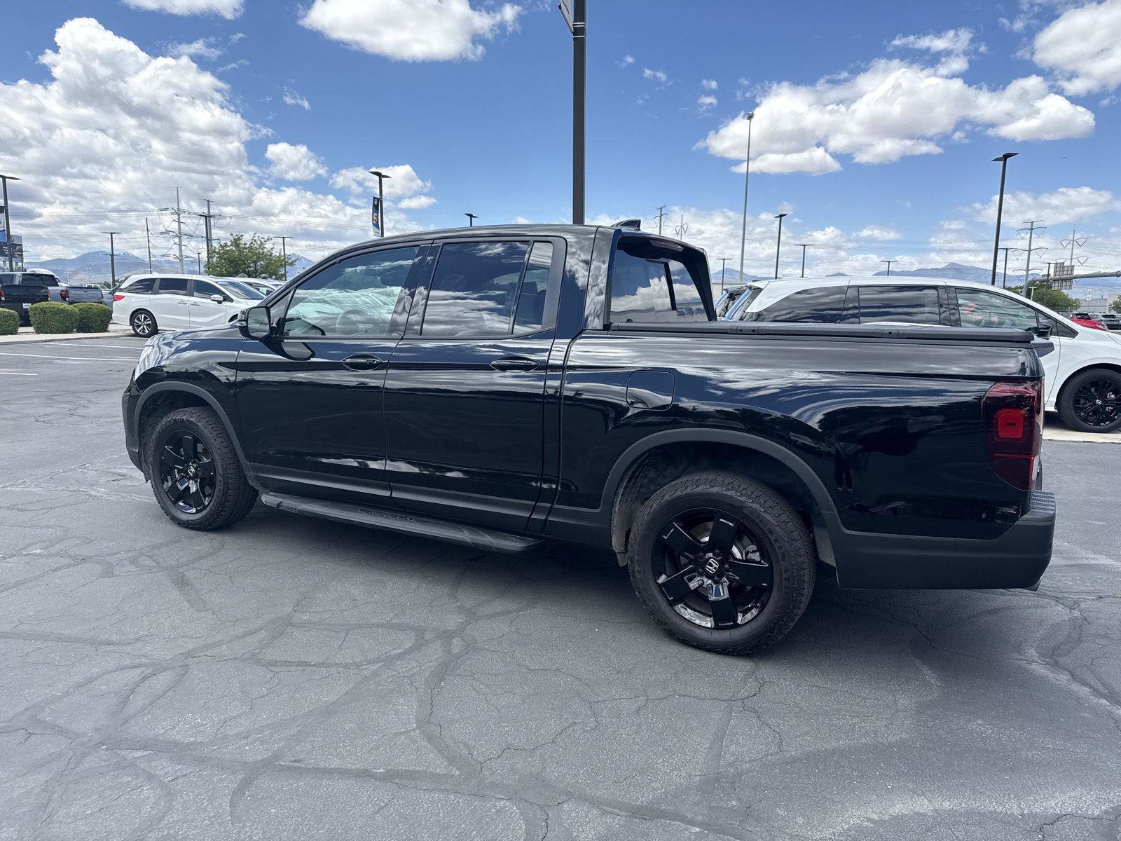 Used 2024 Honda Ridgeline Black Edition image 10