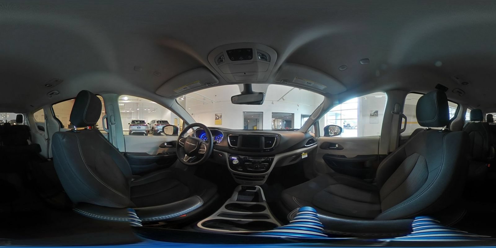 Used 2024 Chrysler Voyager LX FWD image 43