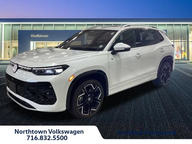 Used 2025 Volkswagen Tiguan SEL R-Line AWD/4WD image 1