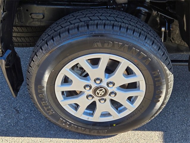 Used 2024 Toyota Tacoma SR5 image 10