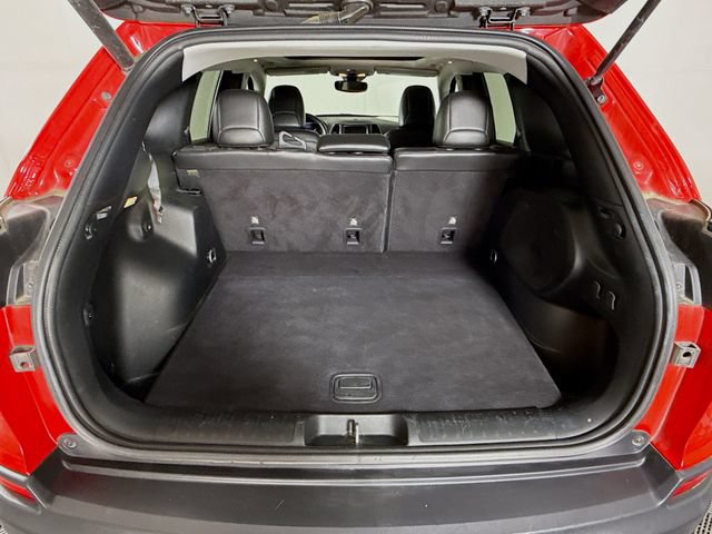 Used 2019 Jeep Cherokee Trailhawk AWD/4WD image 26