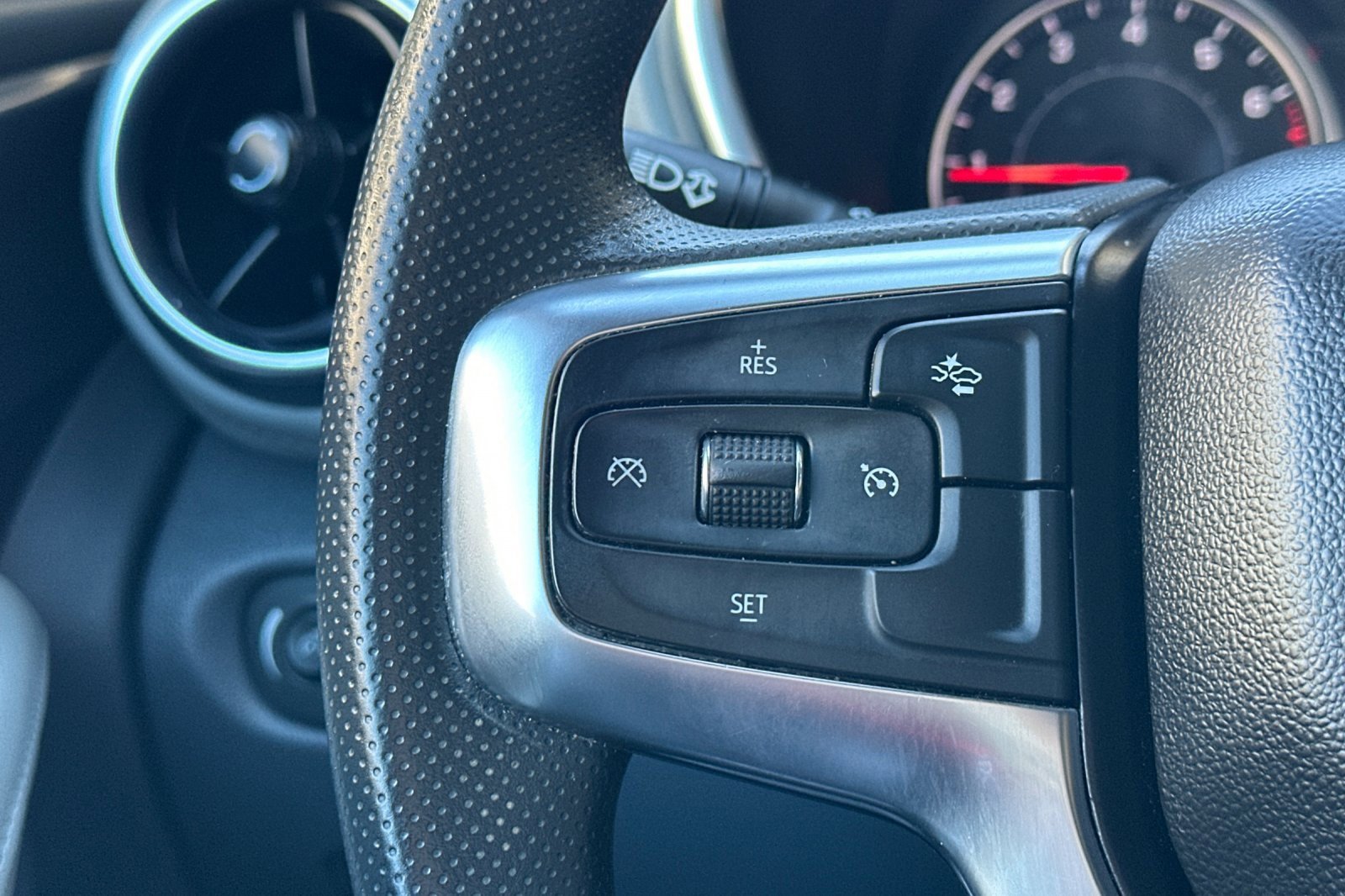 Certified 2022 Chevrolet Blazer LT image 31