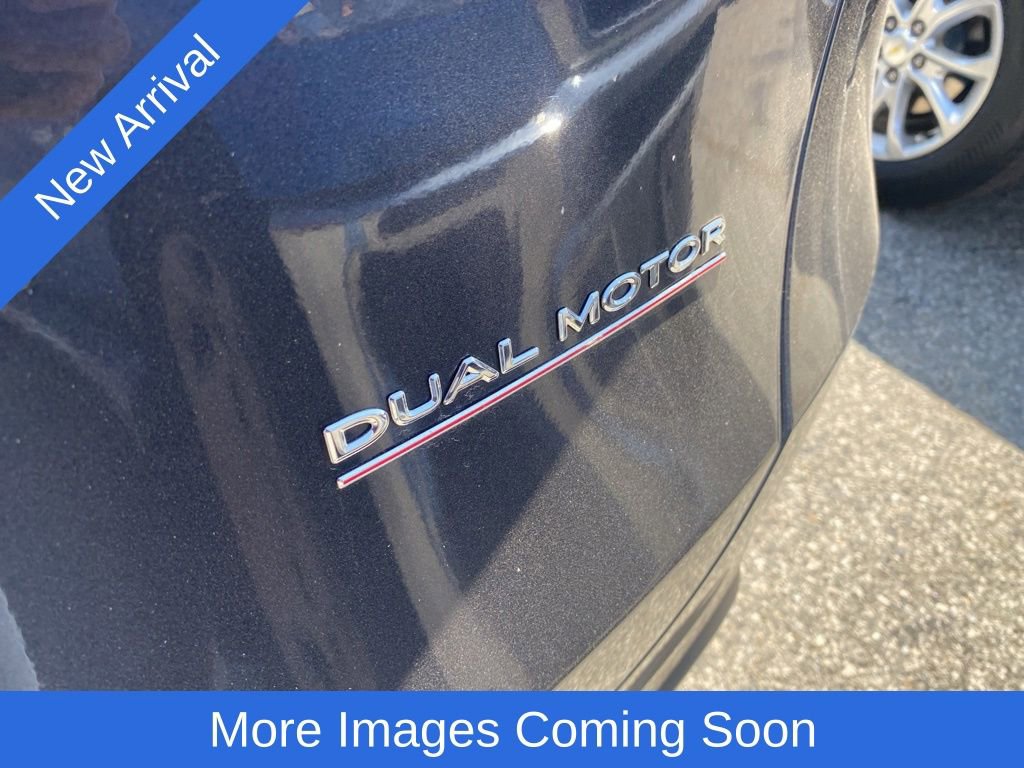 Used 2024 Tesla Model Y Performance AWD/4WD image 8