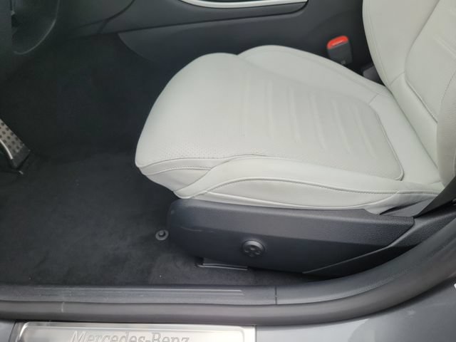 Used 2024 Mercedes-Benz C 300 Sedan image 20