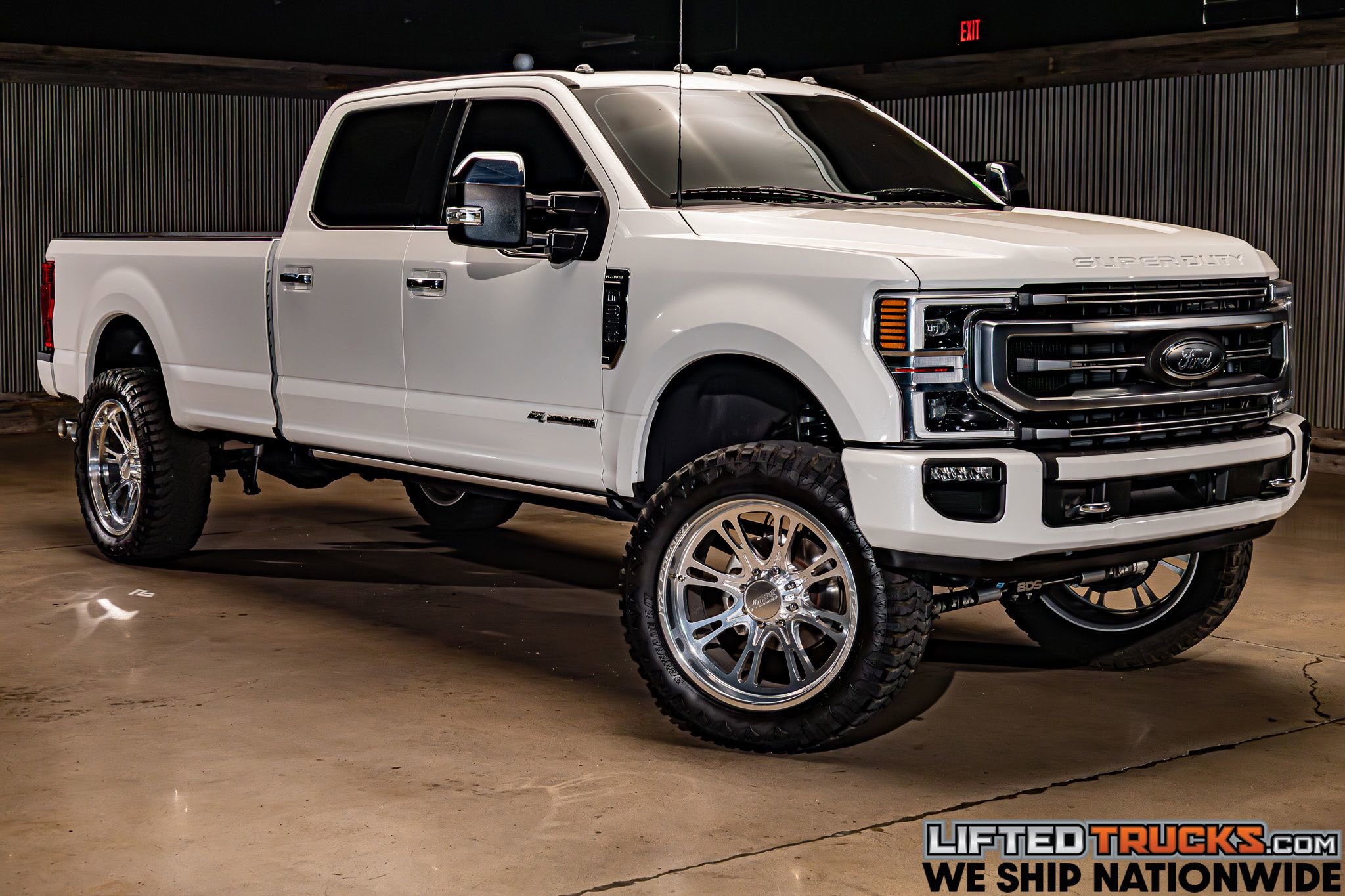 Used 2022 Ford F350 Platinum AWD/4WD image 1