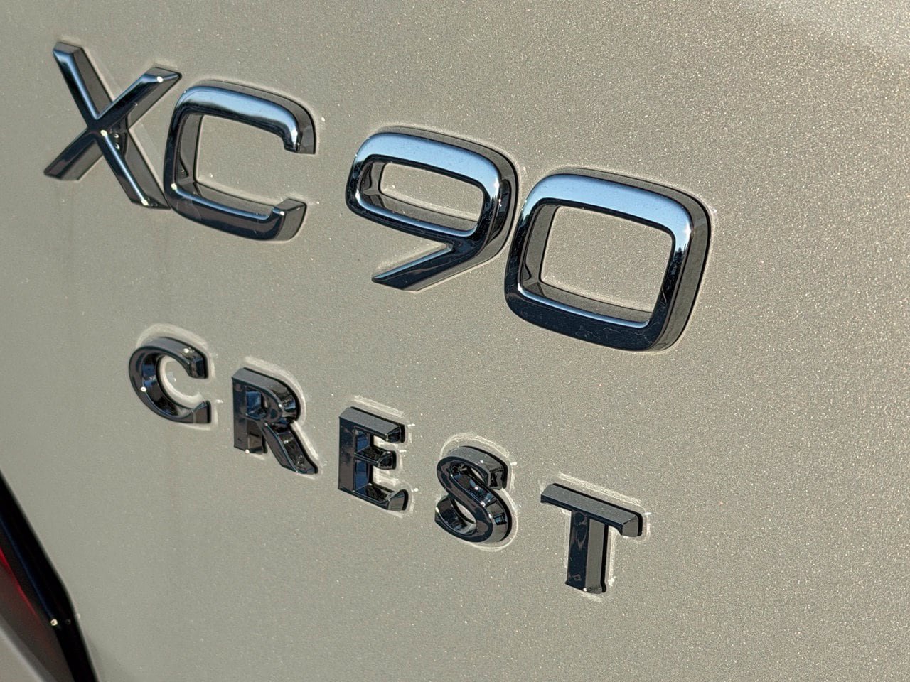 New 2026 Volvo XC90 B6 Plus w/ Protection Package Premier AWD/4WD image 9