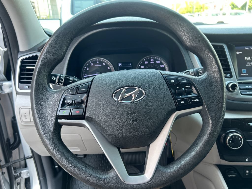 Used 2018 Hyundai Tucson SEL FWD image 17