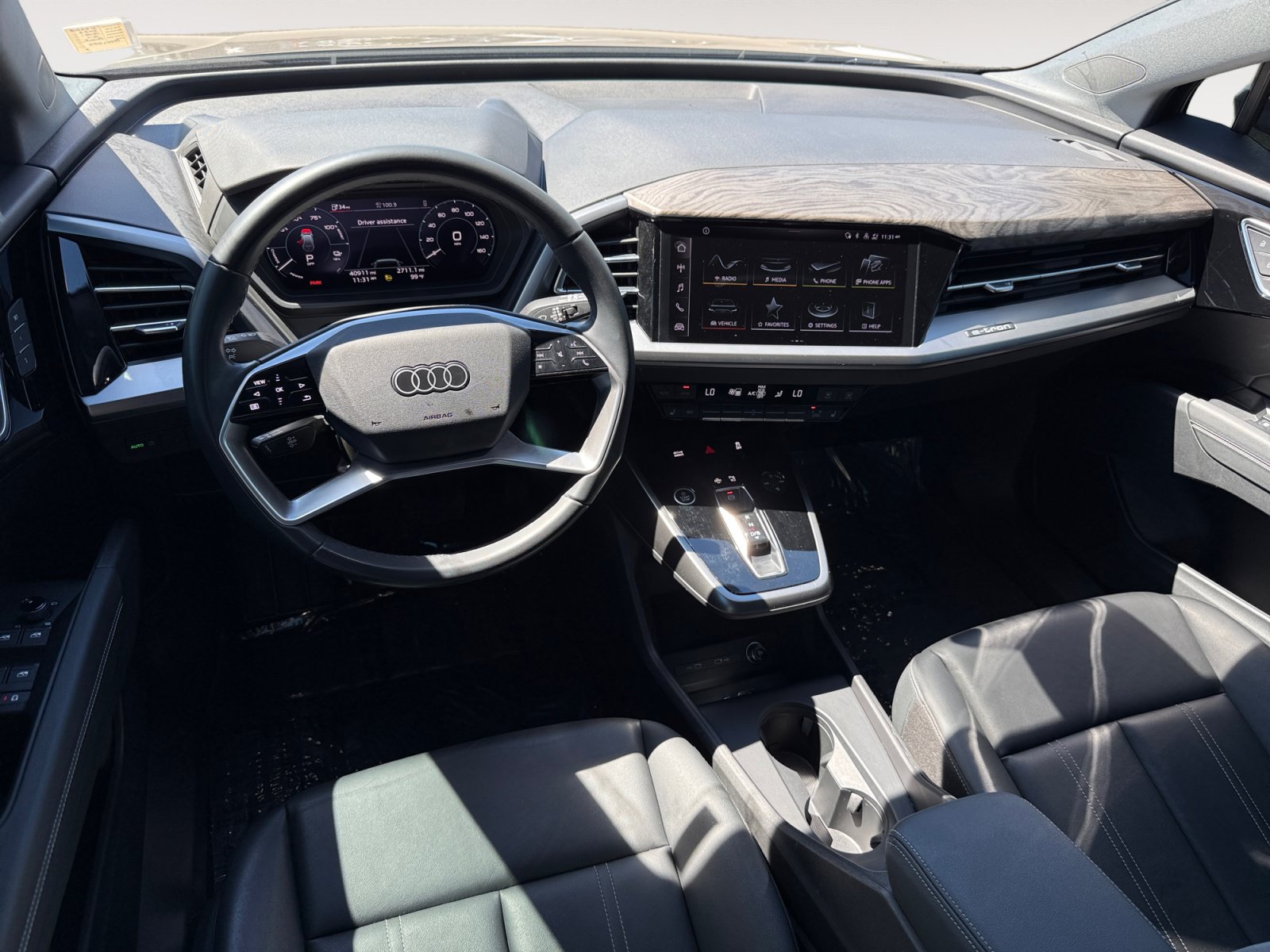 Used 2023 Audi Q4 e-tron Premium w/ Convenience Package AWD/4WD image 15