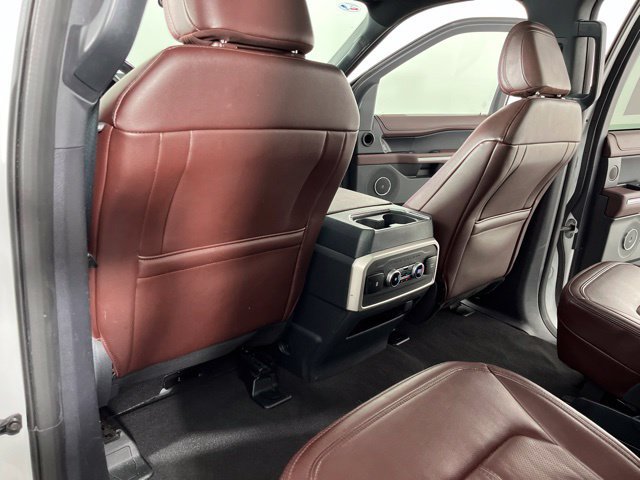 Used 2024 Ford Expedition Limited RWD image 45