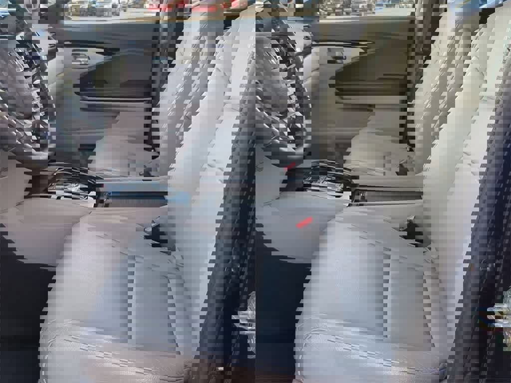 Used 2020 Honda Pilot Touring image 16