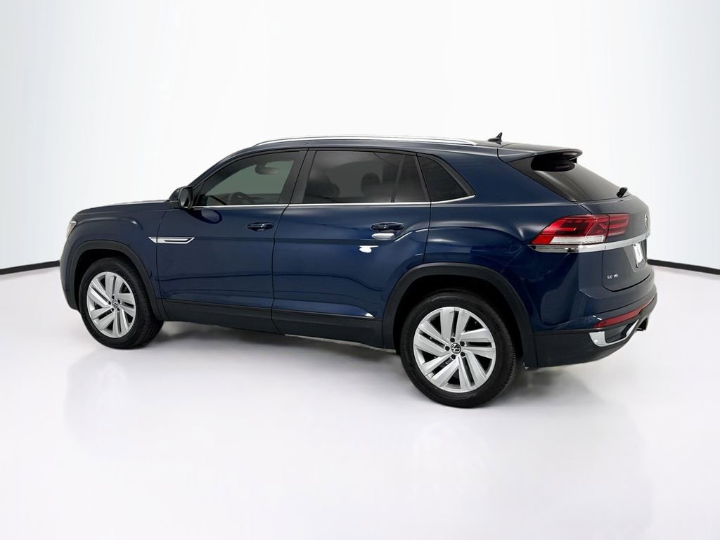 Used 2023 Volkswagen Atlas Cross Sport SE FWD image 7